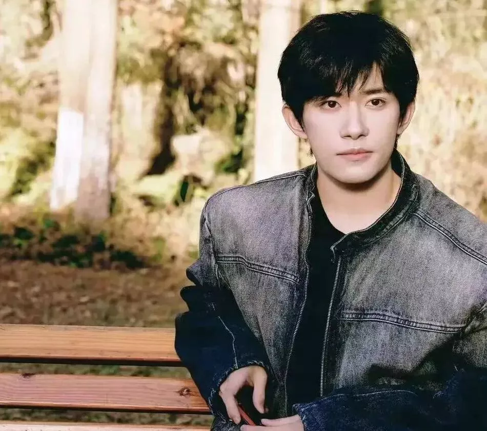 业内曝瓜!细节跟易烊千玺单依纯对上了