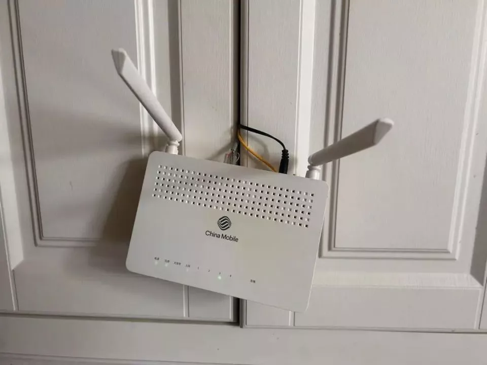 家里网速慢,99%是因为路由器放在这里了!