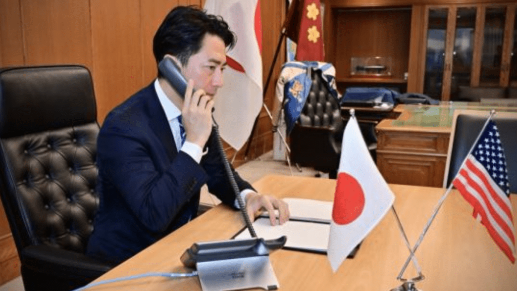 小泉進次郎與美國赫格塞思通電話。社交平台X