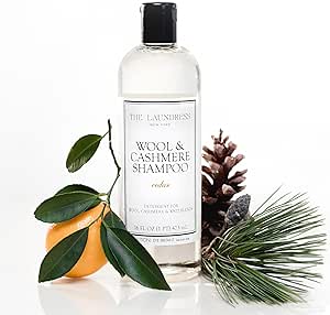The Laundress Wool &amp; Cashmere Shampoo, 31 Loads, Concentrated Liquid Laundry Detergent, Cedar Scent, Gentle Cold-Water Hand or Machine Wool Wash for Delicate Fabrics - Merino, Mohair &amp; Knit Blends