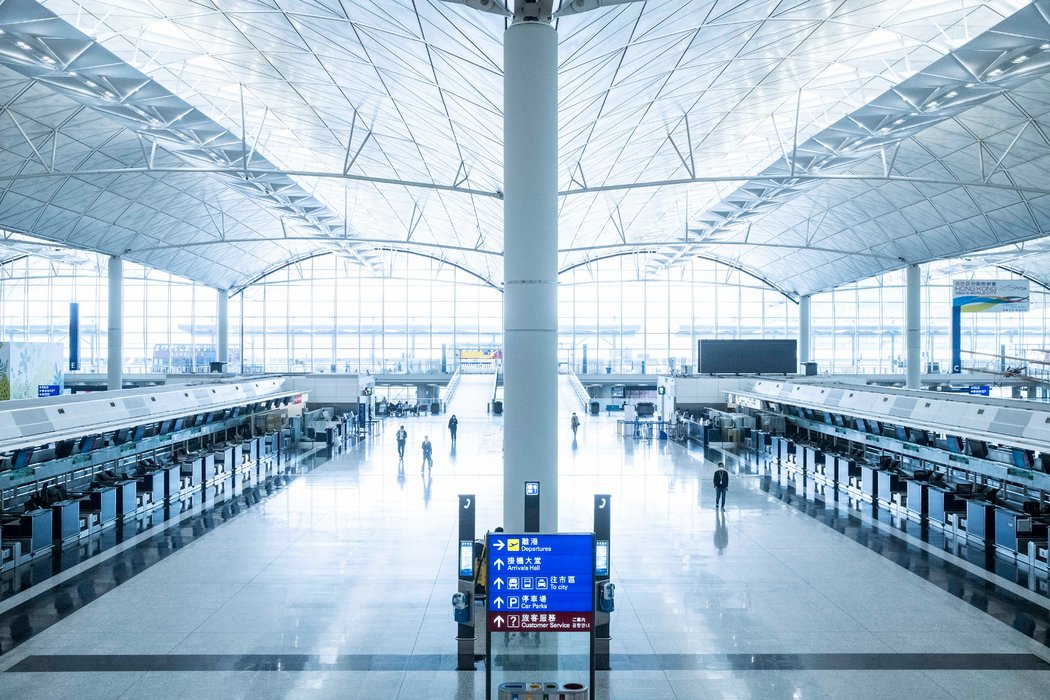 3月20日,香港机场几乎空空荡荡。